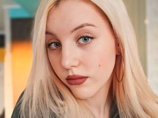 strip show DainaMatko