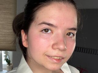 adult webcam chat DaisyMolen