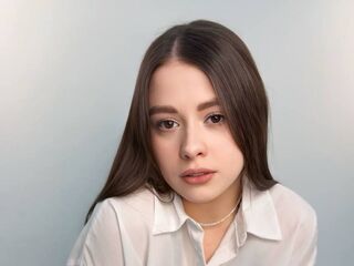 naughty camgirl photo DanielleGrovier