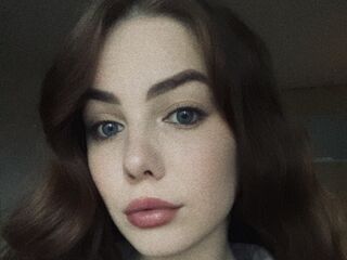hot cam girl fingering shaved pussy DanyelMuegge