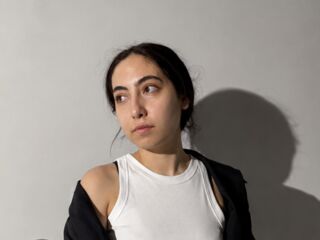 beautiful cam girl DebbraGacia