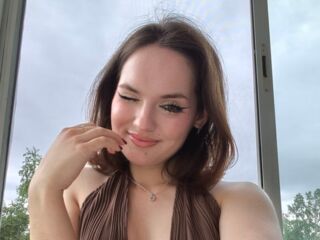 hot cam slut DebraBoo