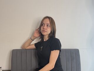 naughty camgirl fingering pussy DevonaBranecki