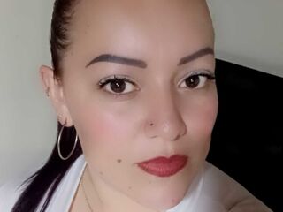 free live sexcam DinaCarls