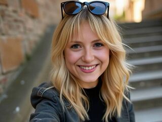 naughty webcam DodieGenett