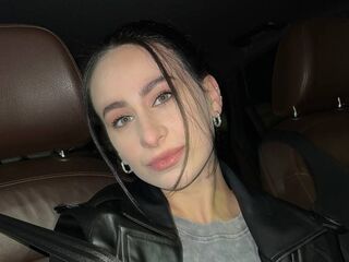 camslut topless DominikaFires