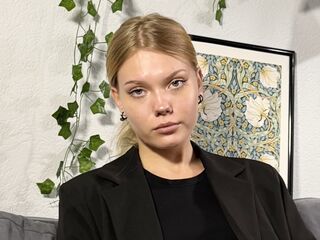 sex chat room DonellaAndra