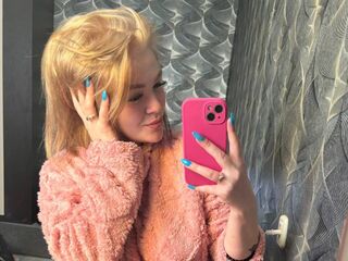 cam whore livesex ElizabethCamaro