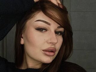 cam girl playing with dildo ElizabethSteiner