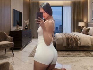 hot webcam slut EloiseCrocce