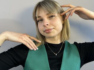 striptease EmelineBurrough