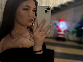 camwhore shaving pussy EmilyGage