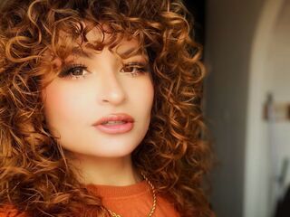 camgirl playing with sextoy EmilyRouse
