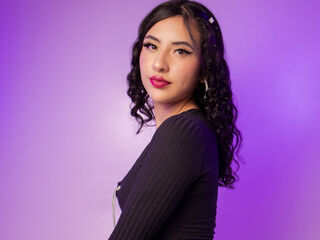 free jasmin livesex EmilySnowe