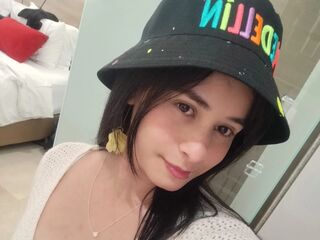 hot naked webcamgirl EmyRein
