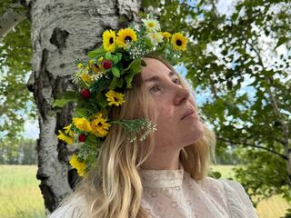 chatrubate cam girl EstaCutchin