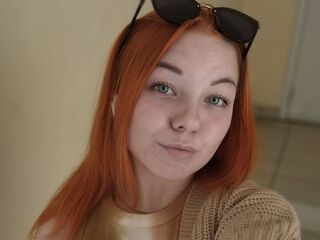 cam girl chatroom EvelynKellers