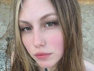 camslut masturbating FriedaJane