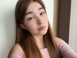 girl showing tits GentleTina