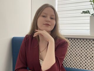 free live camsex GermaineMoland