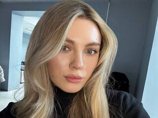 hot video chat GladysAgard
