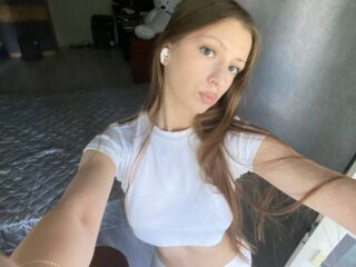 camgirl masturbating with sex toy GriselBucaram