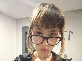 naked girl with webcam fingering pussy HallieAblin