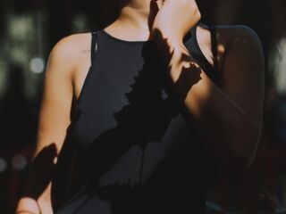 naughty camwhore HathawayAwa