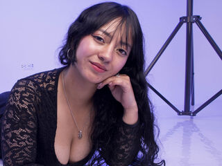 closeup pussy webcam IsabellaBot