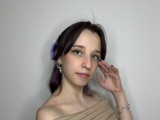 cam slut chat room IvyLewis