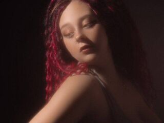 hot strip tease webcam JennyCharm