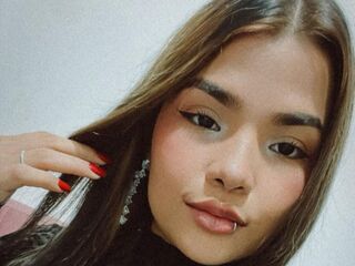 webcamgirl chatroom JennyJhonsonn