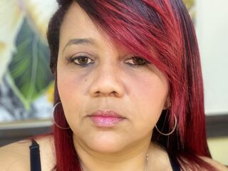 cam girl playing with sextoy JennyMatters