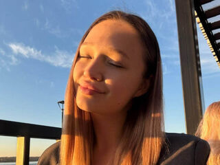 webcam girl KatharineDeakyne