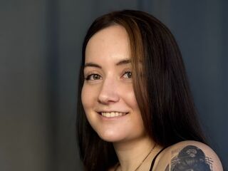 topless webcamgirl KathrineKeppler