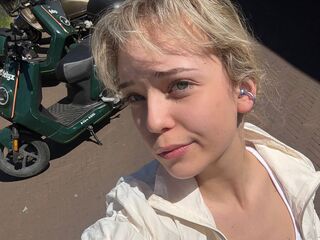 webcam live show KeilaTouchton