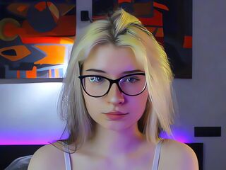 webcamgirl videochat KiraSerene