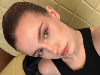 nude cam pic KlaraGogins