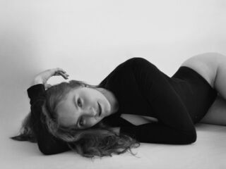 naked camgirl masturbating KolobanovaEva