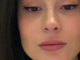 girl showing pussy KrystinTuchman