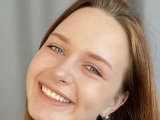 camgirl playing with dildo KrystinaEisen