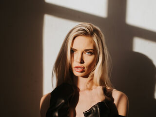 live cam girl LanaSharapova