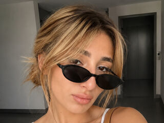 cam whore LashandraNordby