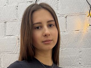 free nude live show LaurynTinkle