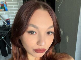 adult chatroom LaylaAmiri