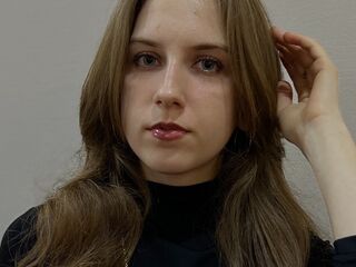 bedroom webcam LeomaAzimi