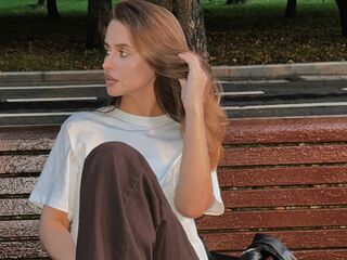 free nude webcam LeslieDorian