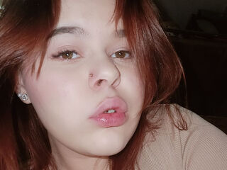 hot girl webcam picture LissaTerry