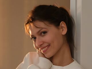 video chat LivelyLaurie