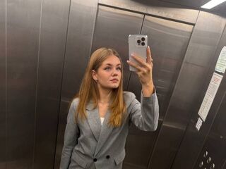 jasmin pics LizzieIacovino